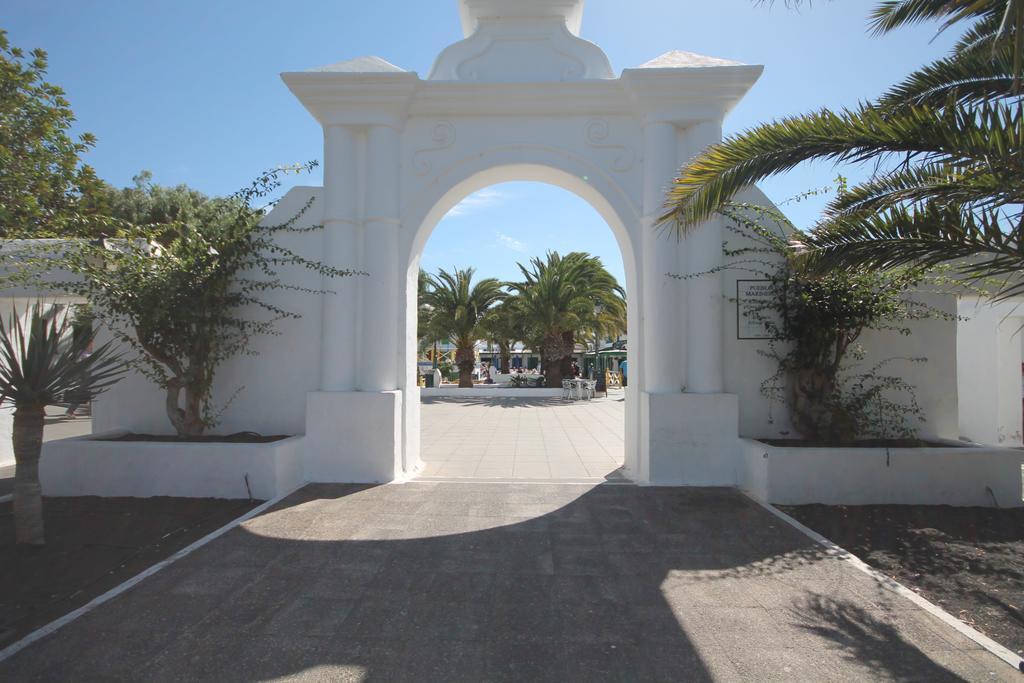 Casa Linda Apartment Costa Teguise Exterior photo